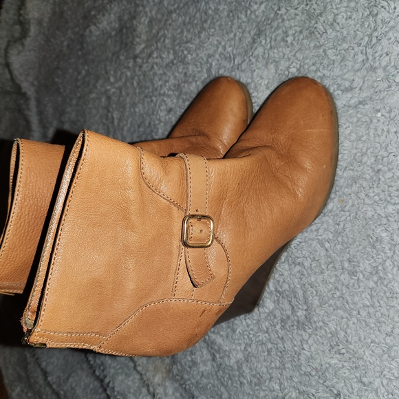 J. Crew Size 8.5 Cognac Color Leather & Brown Wedge Booties - Picture 3 of 9